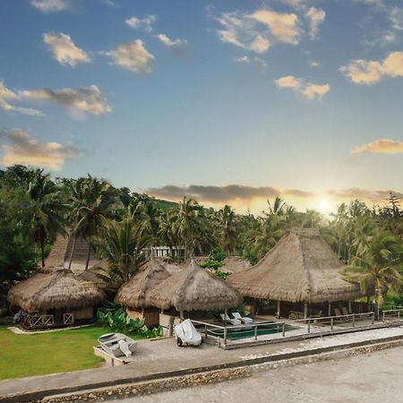 Sumba Beach House Hotel Waikabubak Ngoại thất bức ảnh