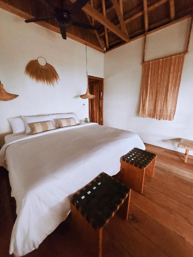 Sumba Beach House Hotel Waikabubak Ngoại thất bức ảnh