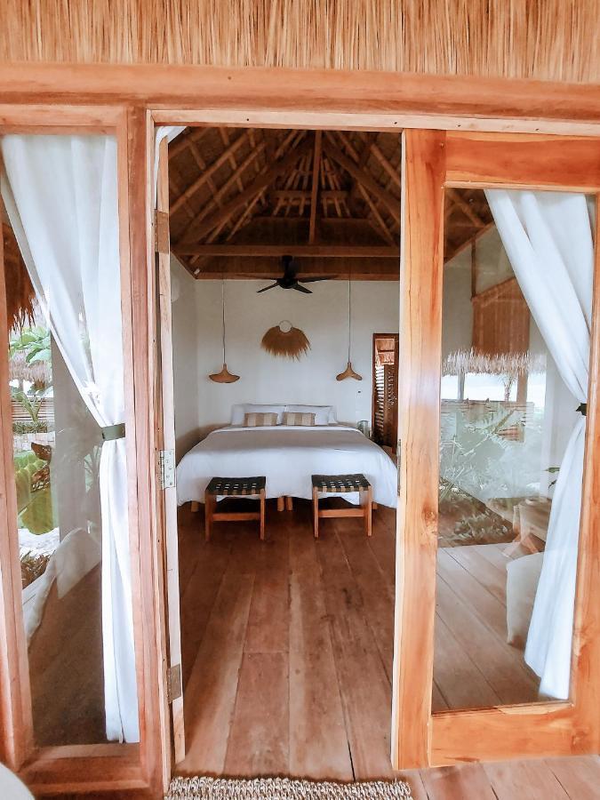 Sumba Beach House Hotel Waikabubak Ngoại thất bức ảnh